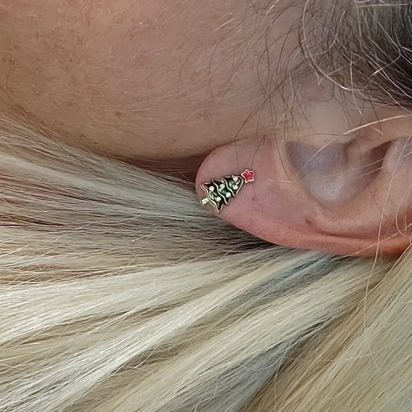 ENAMEL SHIMMER HOLIDAY TREE STUD EARRINGS - Picture 3 of 6